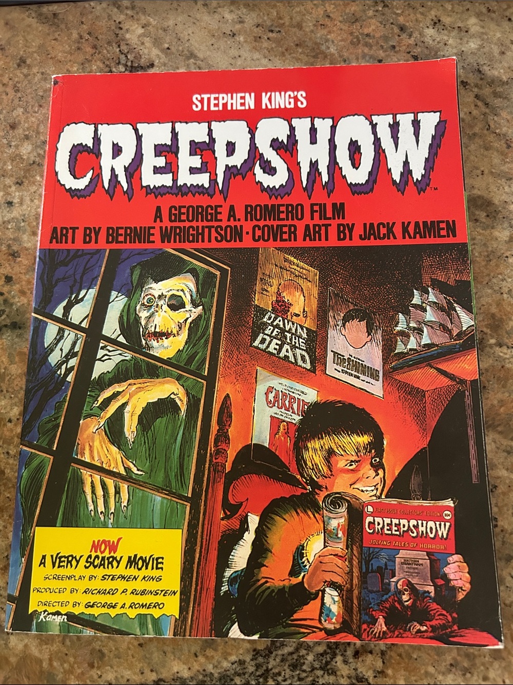 Gallery Creepshow Comic Book Cover - Red, Black, Green, Yellow
